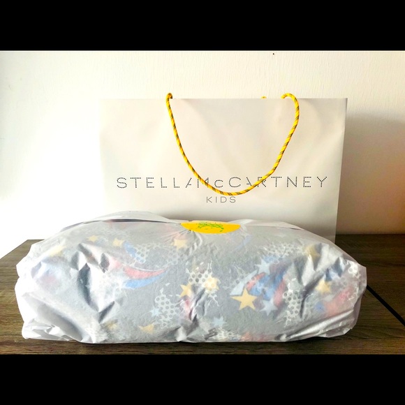 SOLD! Stella McCartney Kids shooting stars puffer jacket - Picture 6 of 9